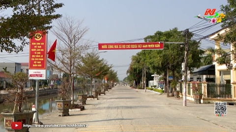 Xu&acirc;n về tr&ecirc;n v&ugrave;ng biển Kim Trung