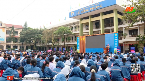 Triển khai chiến dịch: "Kh&ocirc;ng một m&igrave;nh - c&ugrave;ng nhau an to&agrave;n trực tuyến"