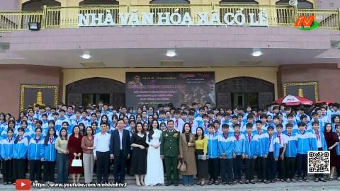 Giao lưu với Trung tướng Phạm Tu&acirc;n v&agrave; chiếu phim "mưa đỏ"