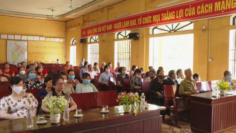 Chăm s&oacute;c sức khỏe cho phụ nữ khuyết tật huyện Y&ecirc;n Kh&aacute;nh