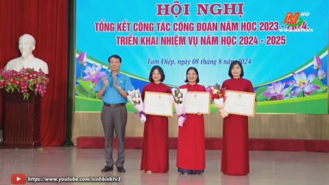 LĐLĐ th&agrave;nh phố Tam Điệp Gặp mặt, biểu dương c&aacute;n bộ c&ocirc;ng đo&agrave;n ti&ecirc;u biểu