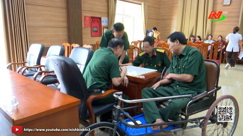 M&aacute;i ấm nghĩa t&igrave;nh của những thương, bệnh binh nặng