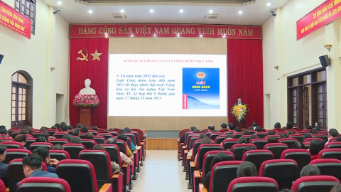Triển khai luật c&ocirc;ng đo&agrave;n, luật bảo hiểm x&atilde; hội năm 2024
