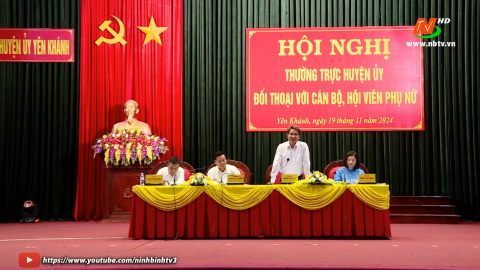 Thường trực Huyện ủy Y&ecirc;n Kh&aacute;nh đối thoại với c&aacute;n bộ, hội vi&ecirc;n phụ nữ