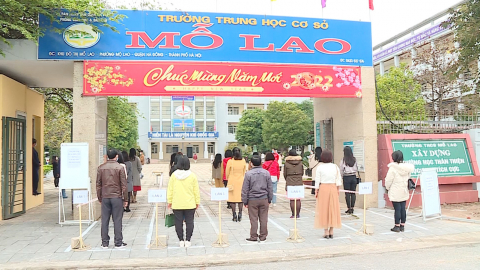 C&aacute;c địa phương sẵn s&agrave;ng đ&oacute;n học sinh đến trường