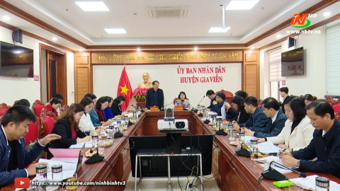 Kiểm tra phổ cập gi&aacute;o dục, x&oacute;a m&ugrave; chữ tại huyện Gia Viễn v&agrave; th&agrave;nh phố Ninh B&igrave;nh