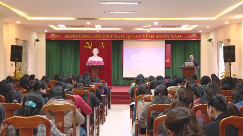 Bồi dưỡng nghiệp vụ cho chủ tịch hội phụ nữ cơ sở