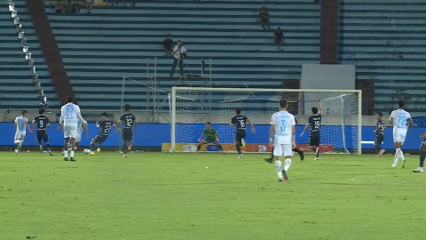 CLB Th&eacute;p xanh Nam Định gi&agrave;nh chiến thắng trong trận mở m&agrave;n V.League 2025 - 2026