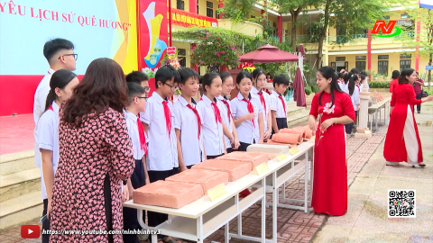 Khai mạc chương tr&igrave;nh gi&aacute;o dục trải nghiệm đưa hiện vật bảo t&agrave;ng v&agrave;o trường học