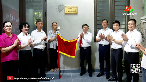 Kh&aacute;nh th&agrave;nh nh&agrave; Đại đo&agrave;n kết tại x&atilde; Đ&ocirc;ng Sơn