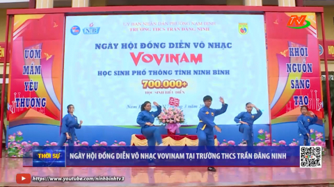 Ng&agrave;y hội đồng diễn v&otilde; nhạc Vovinam tại trường THCS Trần Đăng Ninh
