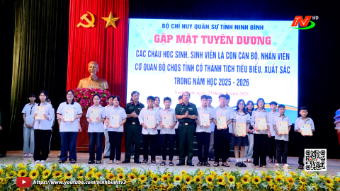 Gặp mặt, biểu dương học sinh, sinh vi&ecirc;n c&oacute; th&agrave;nh t&iacute;ch xuất sắc năm học 2025 - 2026