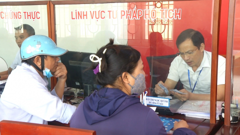 Khi ch&iacute;nh quyền gần d&acirc;n, s&aacute;t d&acirc;n