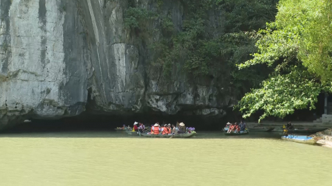 Tăng cường thu h&uacute;t du kh&aacute;ch trong tuần du lịch Ninh B&igrave;nh 2023