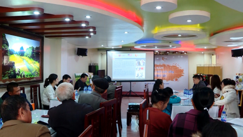 Hỗ trợ phụ nữ khuyết tật ứng ph&oacute; với bạo lực