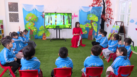 C&acirc;u chuyện &ldquo;Ch&uacute; vịt x&aacute;m kh&ocirc;ng nghe lời mẹ&rdquo;