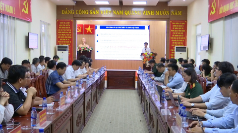 Hội thảo th&uacute;c đẩy giải ph&aacute;p chuyển đổi số năm 2025