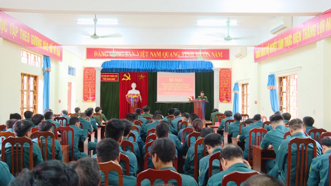 Bế mạc lớp bồi dưỡng Chỉ huy ph&oacute; Ban CHQS cấp x&atilde;