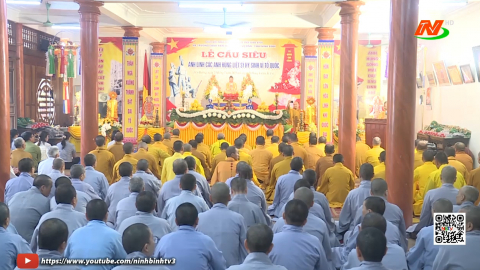 T&ocirc;n gi&aacute;o đồng h&agrave;nh c&ugrave;ng d&acirc;n tộc