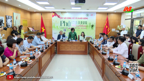 Khởi động chương tr&igrave;nh đưa phở đến Ch&acirc;u &Acirc;u