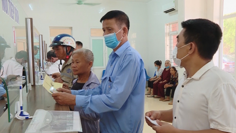 Những thiệt th&ograve;i khi nhận BHXH 1 lần