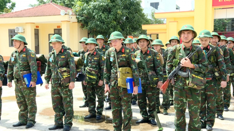 Diễn tập chỉ huy cơ quan 1 b&ecirc;n 1 cấp tr&ecirc;n bản đồ