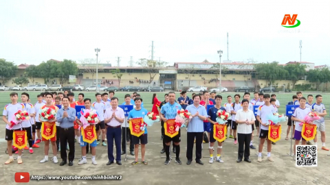 Khai mạc V&ograve;ng chung kết Giải b&oacute;ng đ&aacute; Thanh ni&ecirc;n huyện Nho Quan
