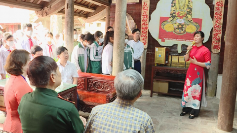 Tour trải nghiệm " T&igrave;m về cội nguồn Đức Th&aacute;nh Nguyễn "