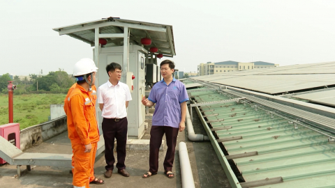 Ph&aacute;t triển điện mặt trời m&aacute;i nh&agrave;