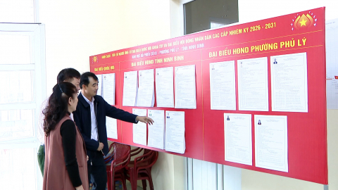 Ph&aacute;t huy d&acirc;n chủ tại c&aacute;c hội nghị tiếp x&uacute;c cử tri