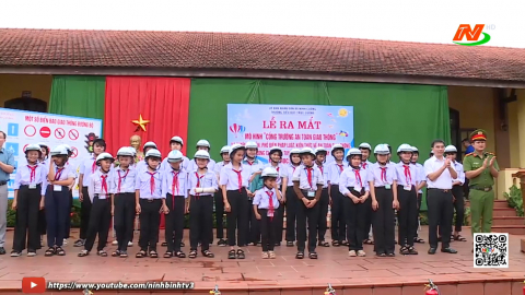 Ra mắt m&ocirc; h&igrave;nh "cổng trường an to&agrave;n giao th&ocirc;ng"