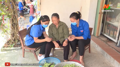 Bộ Th&ocirc;ng tin v&agrave; Truyền th&ocirc;ng th&iacute; điểm triển khai "Tổ c&ocirc;ng nghệ số cộng đồng"