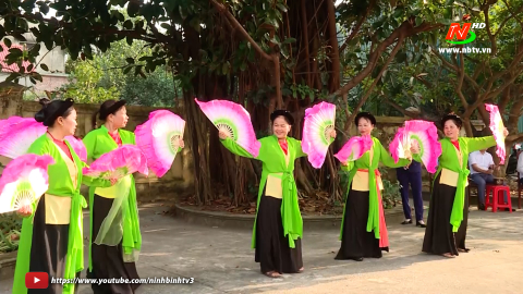 G&igrave;n giữ nghệ thuật h&aacute;t ch&egrave;o