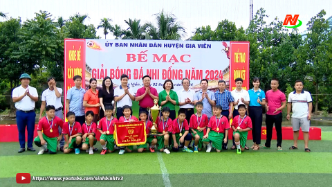 Bế mạc Giải b&oacute;ng đ&aacute; nhi đồng huyện Gia Viễn