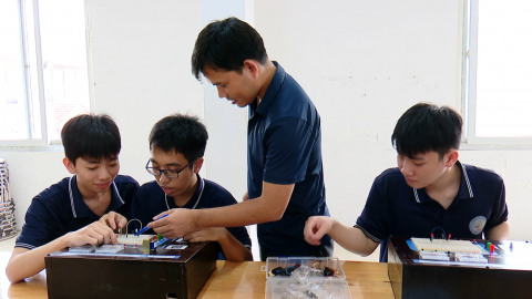 N&acirc;ng cao chất lượng đ&agrave;o tạo nghề