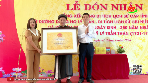 Đ&oacute;n nhận bằng xếp hạng di t&iacute;ch lịch sử cấp tỉnh