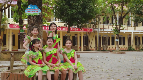 M&agrave;u mực t&iacute;m
