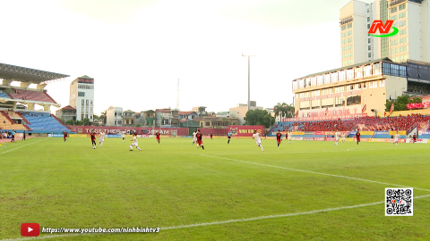 Ninh B&igrave;nh FC gi&agrave;nh huy chương đồng giải b&oacute;ng đ&aacute; V-League