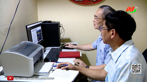 Ph&aacute;t huy vai tr&ograve; người đứng đầu trong chuyển đổi số