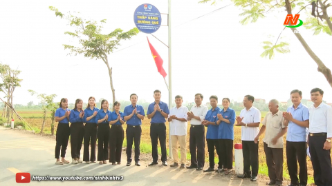 Kh&aacute;nh th&agrave;nh c&ocirc;ng tr&igrave;nh thắp s&aacute;ng đường qu&ecirc;