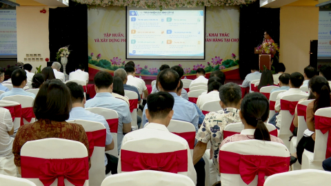 Tập huấn nghiệp vụ quản l&yacute;, khai th&aacute;c chợ