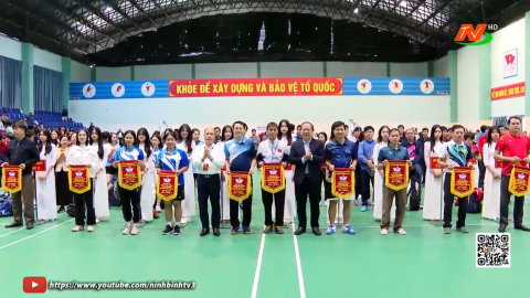 Khai mạc giải thể thao ng&agrave;nh Gi&aacute;o dục v&agrave; Đ&agrave;o tạo Ninh B&igrave;nh