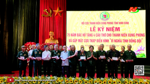 Kỷ niệm 75 năm B&aacute;c Hồ tặng thơ cho thanh ni&ecirc;n xung phong