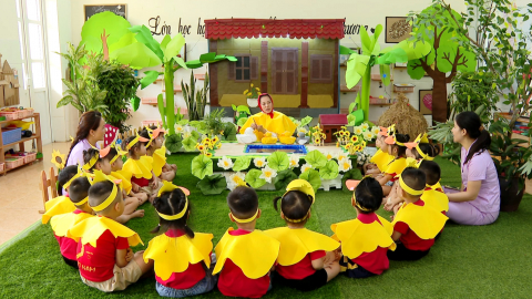 C&acirc;u chuyện "Ch&uacute; vịt x&aacute;m"