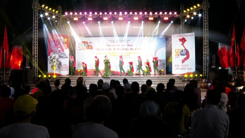 Chương tr&igrave;nh nghệ thuật &ldquo;B&agrave;i ca thống nhất&rdquo;