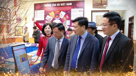 K&yacute; ức những người l&agrave;m b&aacute;o C&aacute;ch mạng