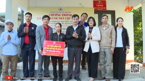 Kh&aacute;nh th&agrave;nh nh&agrave; chữ thập đỏ