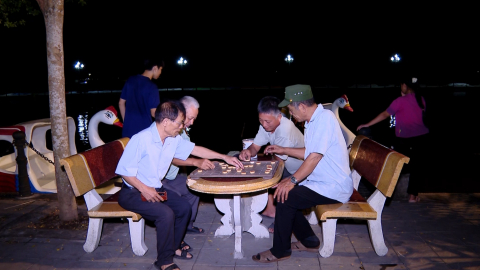 Người cao tuổi kết nối cộng đồng qua hoạt động c&aacute;c c&acirc;u lạc bộ