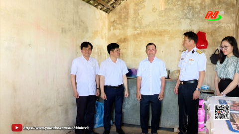 Khảo s&aacute;t x&acirc;y nh&agrave; t&igrave;nh nghĩa cho thương binh