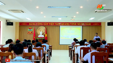 Hội n&ocirc;ng d&acirc;n hưởng ứng cuộc thi "Tổ Quốc b&ecirc;n bờ s&oacute;ng"